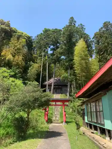 八幡神社の鳥居