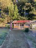 小坂熊野神社の{uncategorized: "未分類", other: "その他", undefined: "問題あり", building: "その他建物", grave: "お墓", sacred_gate: "鳥居", guardian: "狛犬", statue: "像", buddha: "仏像", history: "歴史", nature: "自然", garden: "庭園", animal: "動物", pagoda: "塔", temizu: "手水舎", mountain_gate: "山門・神門", sanctuary: "本殿・本堂", subordinate: "末社・摂社", art: "芸術", scenery: "景色", jizo: "地蔵", ema: "絵馬", goshuin: "御朱印", omikuji: "おみくじ", items: "授与品その他", amulet: "お守り", goshuincho: "御朱印帳", eats: "食事", festival: "お祭り", votive_dance: "神楽", shichigosan: "七五三参", wedding: "結婚式", experience: "体験その他", initially: "初詣", around: "周辺", anti_infection: "感染症対策"}