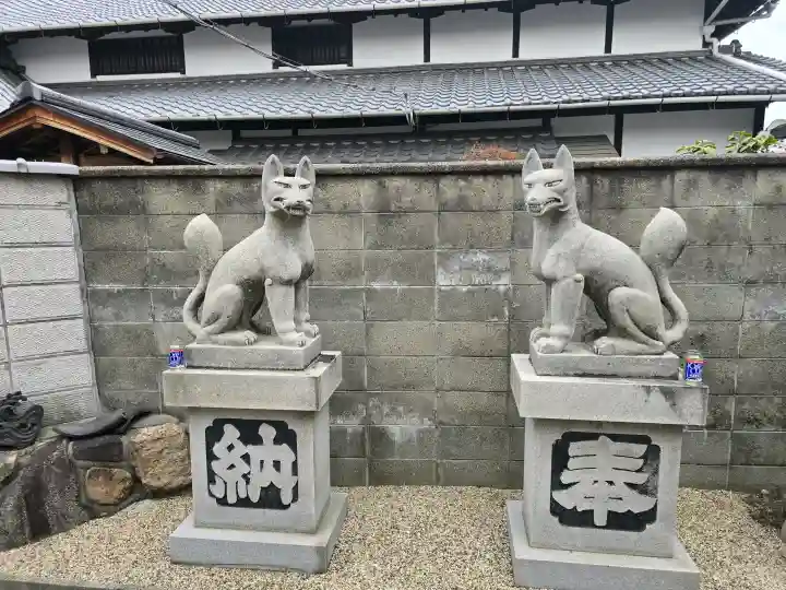 深江稲荷神社の{uncategorized: "未分類", other: "その他", undefined: "問題あり", building: "その他建物", grave: "お墓", sacred_gate: "鳥居", guardian: "狛犬", statue: "像", buddha: "仏像", history: "歴史", nature: "自然", garden: "庭園", animal: "動物", pagoda: "塔", temizu: "手水舎", mountain_gate: "山門・神門", sanctuary: "本殿・本堂", subordinate: "末社・摂社", art: "芸術", scenery: "景色", jizo: "地蔵", ema: "絵馬", goshuin: "御朱印", omikuji: "おみくじ", items: "授与品その他", amulet: "お守り", goshuincho: "御朱印帳", eats: "食事", festival: "お祭り", votive_dance: "神楽", shichigosan: "七五三参", wedding: "結婚式", experience: "体験その他", initially: "初詣", around: "周辺", anti_infection: "感染症対策"}