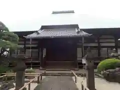 長遠寺の本殿