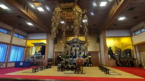 増上寺の{uncategorized: "未分類", other: "その他", undefined: "問題あり", building: "その他建物", grave: "お墓", sacred_gate: "鳥居", guardian: "狛犬", statue: "像", buddha: "仏像", history: "歴史", nature: "自然", garden: "庭園", animal: "動物", pagoda: "塔", temizu: "手水舎", mountain_gate: "山門・神門", sanctuary: "本殿・本堂", subordinate: "末社・摂社", art: "芸術", scenery: "景色", jizo: "地蔵", ema: "絵馬", goshuin: "御朱印", omikuji: "おみくじ", items: "授与品その他", amulet: "お守り", goshuincho: "御朱印帳", eats: "食事", festival: "お祭り", votive_dance: "神楽", shichigosan: "七五三参", wedding: "結婚式", experience: "体験その他", initially: "初詣", around: "周辺", anti_infection: "感染症対策"}