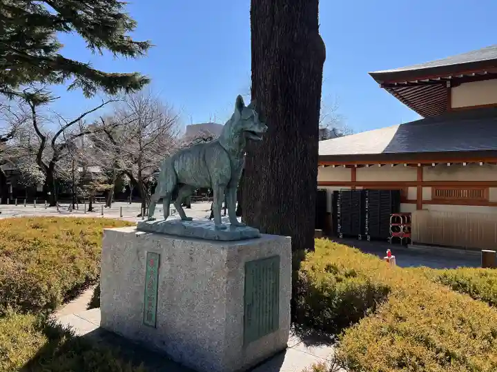 靖國神社の狛犬