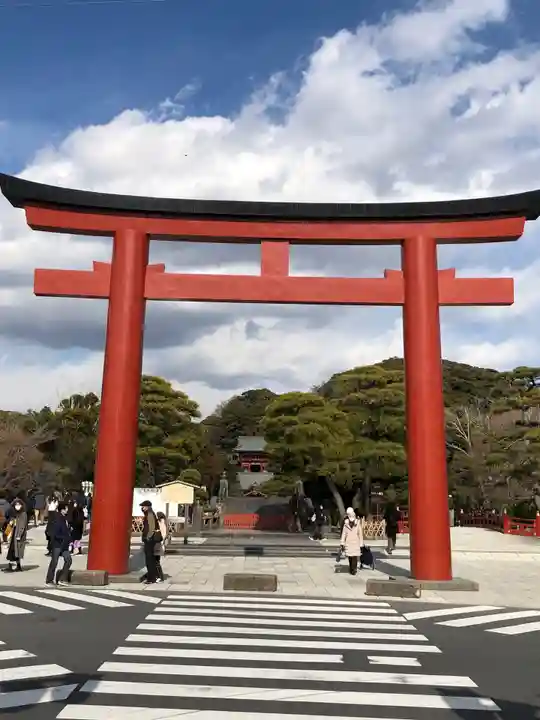 鶴岡八幡宮の鳥居