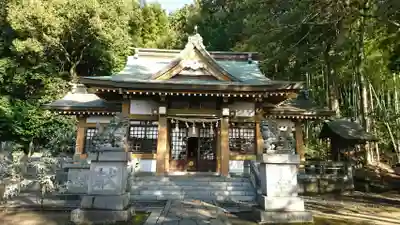 熊野神社の本殿・本堂