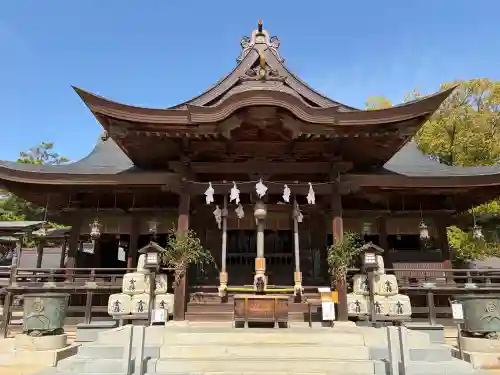 白鳥神社の{uncategorized: "未分類", other: "その他", undefined: "問題あり", building: "その他建物", grave: "お墓", sacred_gate: "鳥居", guardian: "狛犬", statue: "像", buddha: "仏像", history: "歴史", nature: "自然", garden: "庭園", animal: "動物", pagoda: "塔", temizu: "手水舎", mountain_gate: "山門・神門", sanctuary: "本殿・本堂", subordinate: "末社・摂社", art: "芸術", scenery: "景色", jizo: "地蔵", ema: "絵馬", goshuin: "御朱印", omikuji: "おみくじ", items: "授与品その他", amulet: "お守り", goshuincho: "御朱印帳", eats: "食事", festival: "お祭り", votive_dance: "神楽", shichigosan: "七五三参", wedding: "結婚式", experience: "体験その他", initially: "初詣", around: "周辺", anti_infection: "感染症対策"}