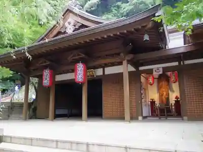 南蔵院の本殿・本堂