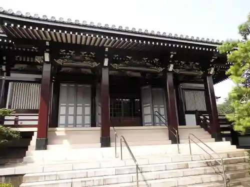 圓照寺の本殿・本堂
