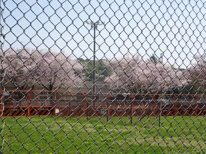 座間神社の周辺