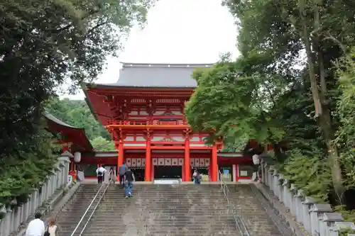 近江神宮の山門