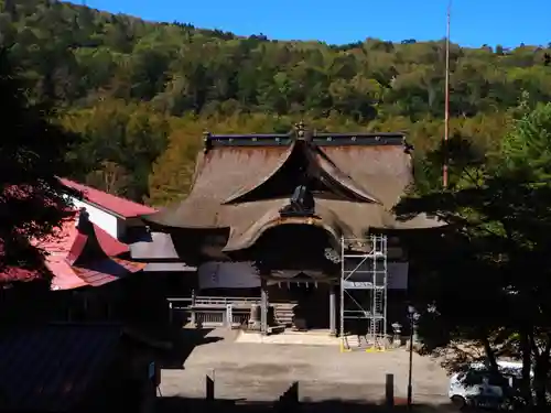 七面山敬慎院の本殿