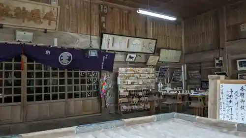 牛尾神社の本殿・本堂