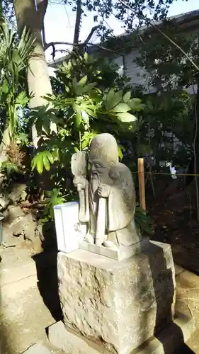 麻賀多神社の像