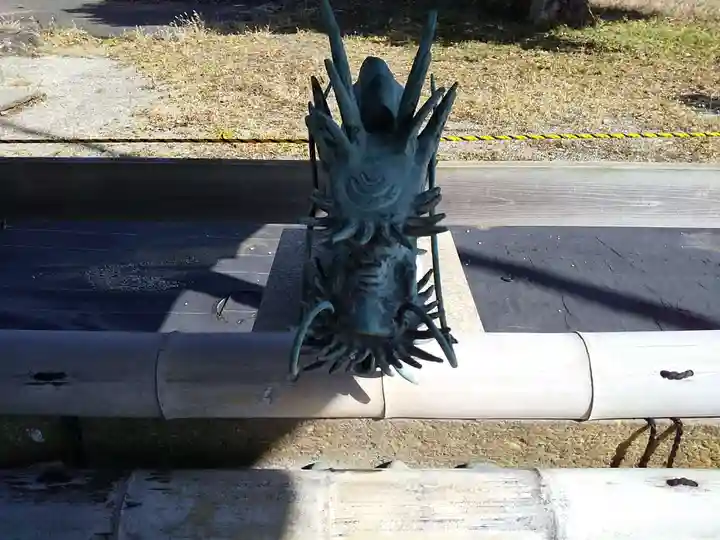 柄沢神社の手水舎