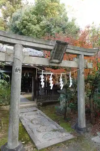 萱野神社の末社