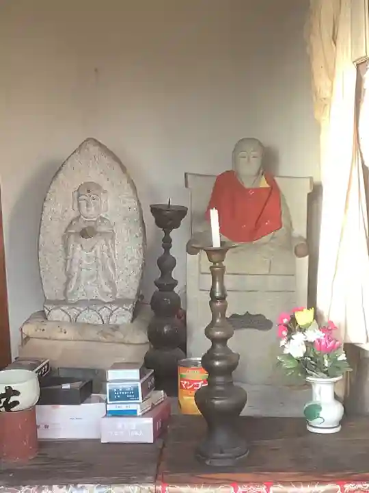 水薬師寺の地蔵