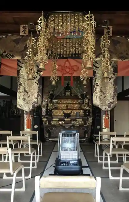 吉祥寺の本殿