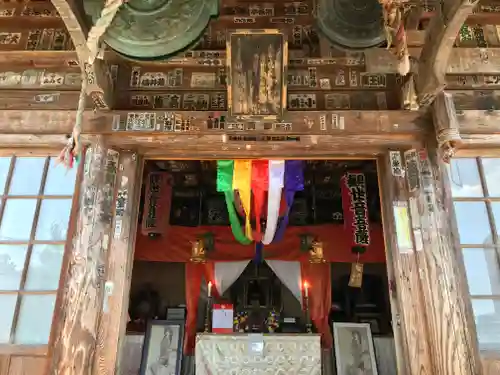 観音寺の本殿・本堂