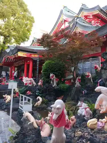 京濱伏見稲荷神社の狛犬