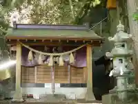 石割神社の本殿・本堂