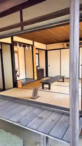 松陰神社の{uncategorized: "未分類", other: "その他", undefined: "問題あり", building: "その他建物", grave: "お墓", sacred_gate: "鳥居", guardian: "狛犬", statue: "像", buddha: "仏像", history: "歴史", nature: "自然", garden: "庭園", animal: "動物", pagoda: "塔", temizu: "手水舎", mountain_gate: "山門・神門", sanctuary: "本殿・本堂", subordinate: "末社・摂社", art: "芸術", scenery: "景色", jizo: "地蔵", ema: "絵馬", goshuin: "御朱印", omikuji: "おみくじ", items: "授与品その他", amulet: "お守り", goshuincho: "御朱印帳", eats: "食事", festival: "お祭り", votive_dance: "神楽", shichigosan: "七五三参", wedding: "結婚式", experience: "体験その他", initially: "初詣", around: "周辺", anti_infection: "感染症対策"}