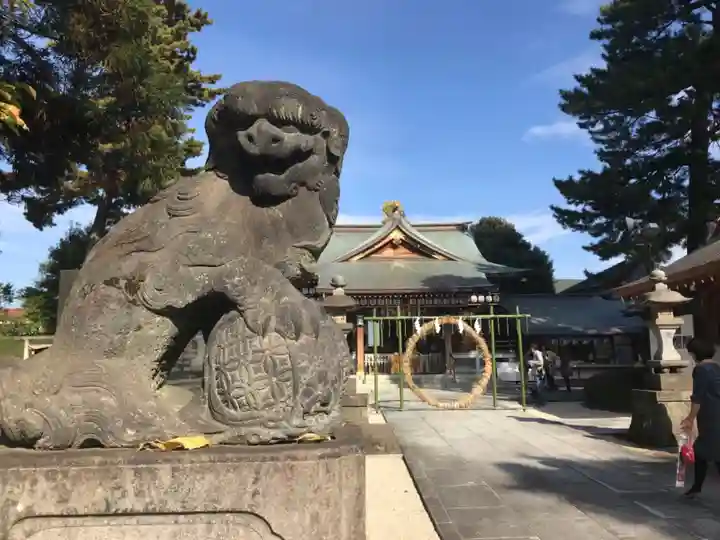 中野沼袋氷川神社の狛犬