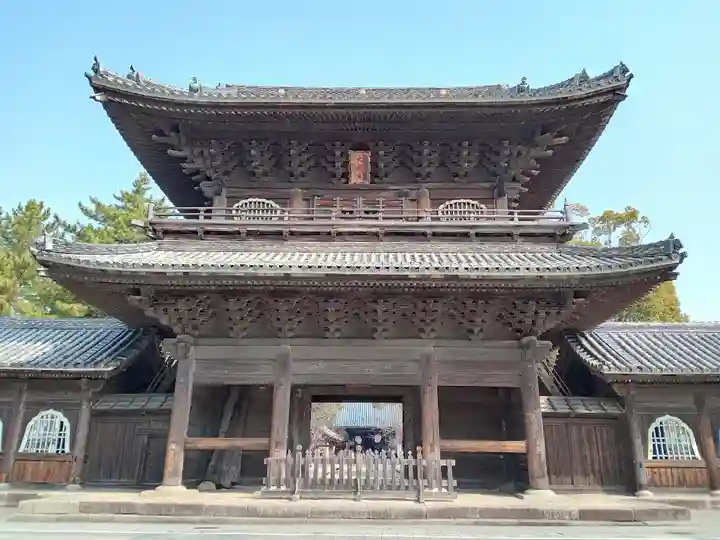 大樹寺(松安院大樹寺)の山門・神門
