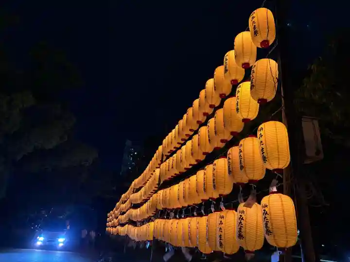 廣島護國神社の{uncategorized: "未分類", other: "その他", undefined: "問題あり", building: "その他建物", grave: "お墓", sacred_gate: "鳥居", guardian: "狛犬", statue: "像", buddha: "仏像", history: "歴史", nature: "自然", garden: "庭園", animal: "動物", pagoda: "塔", temizu: "手水舎", mountain_gate: "山門・神門", sanctuary: "本殿・本堂", subordinate: "末社・摂社", art: "芸術", scenery: "景色", jizo: "地蔵", ema: "絵馬", goshuin: "御朱印", omikuji: "おみくじ", items: "授与品その他", amulet: "お守り", goshuincho: "御朱印帳", eats: "食事", festival: "お祭り", votive_dance: "神楽", shichigosan: "七五三参", wedding: "結婚式", experience: "体験その他", initially: "初詣", around: "周辺", anti_infection: "感染症対策"}