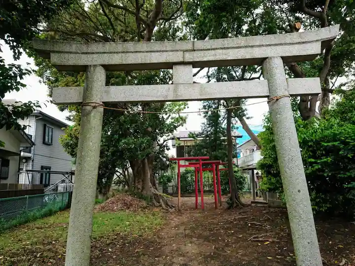 子の権現神社の鳥居