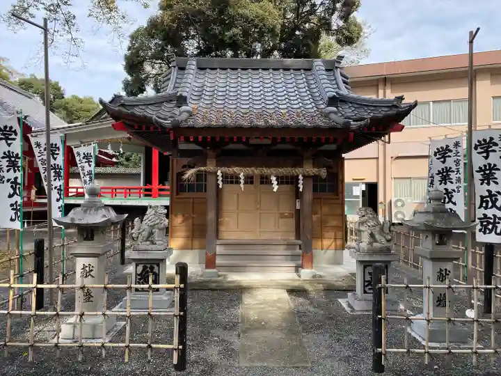 米之宮浅間神社の末社・摂社