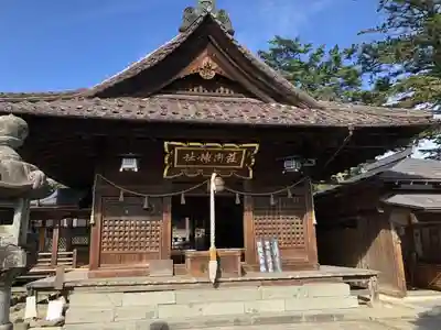 荘内神社の本殿・本堂