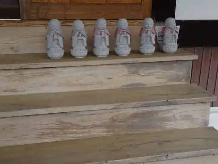 伊勢原 法泉寺の地蔵