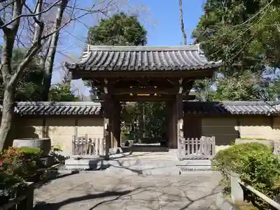 実相院の山門・神門