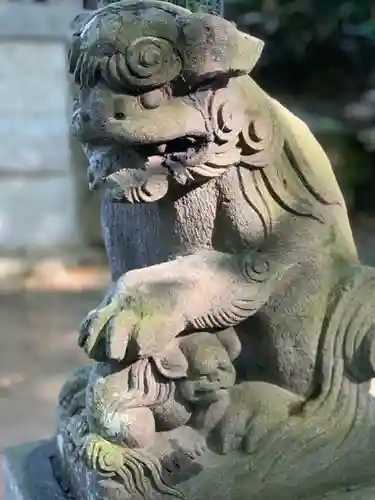 久地神社の狛犬