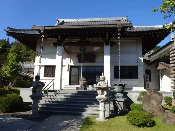 観福寺の本殿・本堂