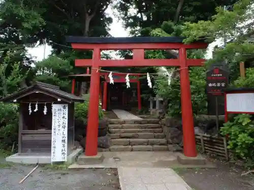 由比若宮（元鶴岡八幡宮）の鳥居