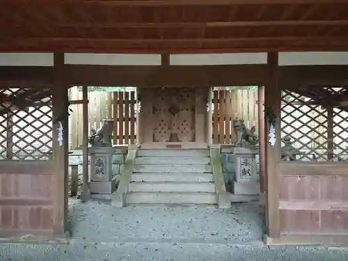満賀里神社の本殿・本堂