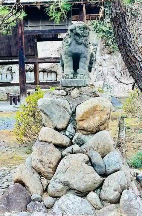 正法寺の{uncategorized: "未分類", other: "その他", undefined: "問題あり", building: "その他建物", grave: "お墓", sacred_gate: "鳥居", guardian: "狛犬", statue: "像", buddha: "仏像", history: "歴史", nature: "自然", garden: "庭園", animal: "動物", pagoda: "塔", temizu: "手水舎", mountain_gate: "山門・神門", sanctuary: "本殿・本堂", subordinate: "末社・摂社", art: "芸術", scenery: "景色", jizo: "地蔵", ema: "絵馬", goshuin: "御朱印", omikuji: "おみくじ", items: "授与品その他", amulet: "お守り", goshuincho: "御朱印帳", eats: "食事", festival: "お祭り", votive_dance: "神楽", shichigosan: "七五三参", wedding: "結婚式", experience: "体験その他", initially: "初詣", around: "周辺", anti_infection: "感染症対策"}