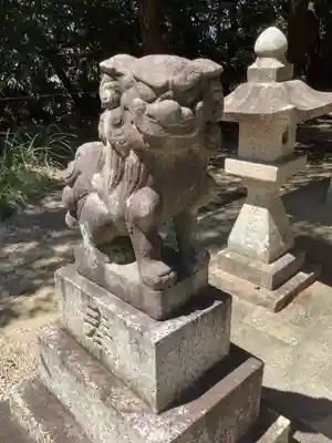 和爾良神社（猪子石原）の狛犬