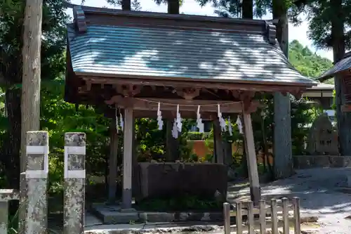 諏訪大社上社前宮(長野県)