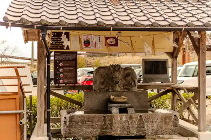 阿蘇白水龍神權現~白蛇神社~(熊本県)