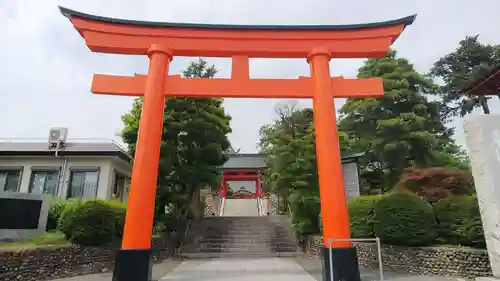 東伏見稲荷神社の鳥居