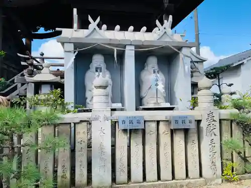 羽黒神社の像