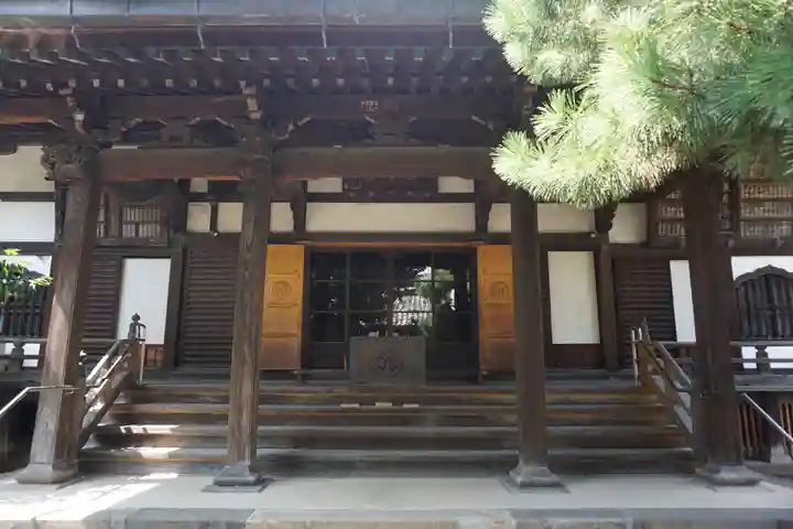 善光寺の本殿・本堂