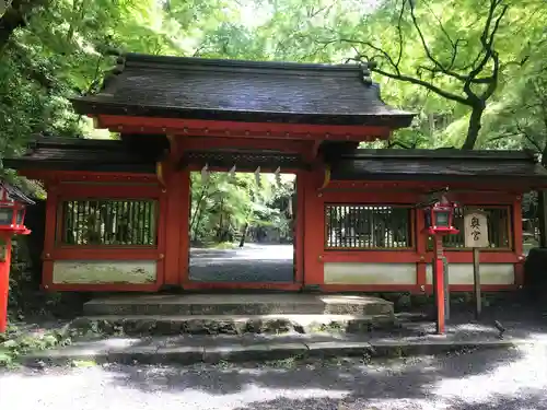 貴船神社の山門・神門