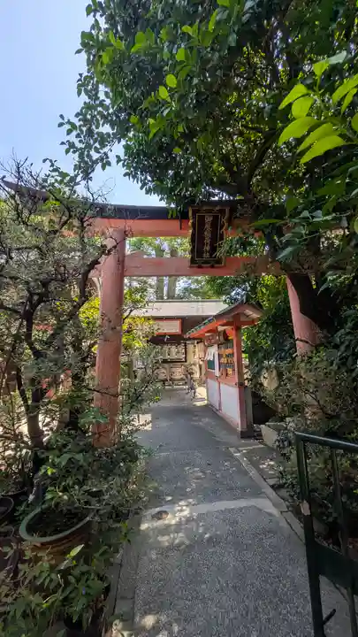 御辰稲荷神社(京都府)