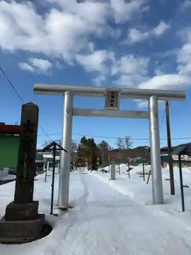 出雲神社の{uncategorized: "未分類", other: "その他", undefined: "問題あり", building: "その他建物", grave: "お墓", sacred_gate: "鳥居", guardian: "狛犬", statue: "像", buddha: "仏像", history: "歴史", nature: "自然", garden: "庭園", animal: "動物", pagoda: "塔", temizu: "手水舎", mountain_gate: "山門・神門", sanctuary: "本殿・本堂", subordinate: "末社・摂社", art: "芸術", scenery: "景色", jizo: "地蔵", ema: "絵馬", goshuin: "御朱印", omikuji: "おみくじ", items: "授与品その他", amulet: "お守り", goshuincho: "御朱印帳", eats: "食事", festival: "お祭り", votive_dance: "神楽", shichigosan: "七五三参", wedding: "結婚式", experience: "体験その他", initially: "初詣", around: "周辺", anti_infection: "感染症対策"}