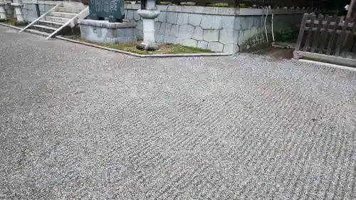 奥石神社の庭園