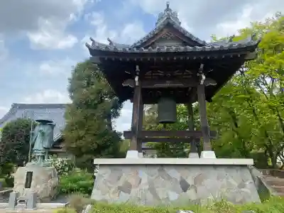 観音寺の{uncategorized: "未分類", other: "その他", undefined: "問題あり", building: "その他建物", grave: "お墓", sacred_gate: "鳥居", guardian: "狛犬", statue: "像", buddha: "仏像", history: "歴史", nature: "自然", garden: "庭園", animal: "動物", pagoda: "塔", temizu: "手水舎", mountain_gate: "山門・神門", sanctuary: "本殿・本堂", subordinate: "末社・摂社", art: "芸術", scenery: "景色", jizo: "地蔵", ema: "絵馬", goshuin: "御朱印", omikuji: "おみくじ", items: "授与品その他", amulet: "お守り", goshuincho: "御朱印帳", eats: "食事", festival: "お祭り", votive_dance: "神楽", shichigosan: "七五三参", wedding: "結婚式", experience: "体験その他", initially: "初詣", around: "周辺", anti_infection: "感染症対策"}