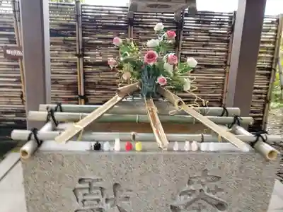 菟橋神社の手水舎