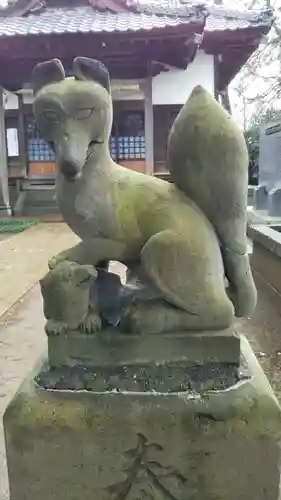 三咲稲荷神社の狛犬